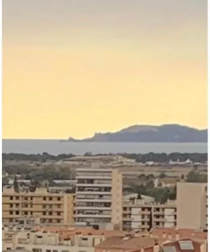 Vue Mer Et Ville 180 Degres